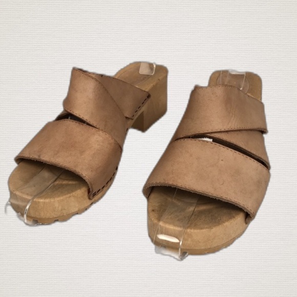 Premier Shoes - Premier natural leather strappy clogs sz 10 / 41